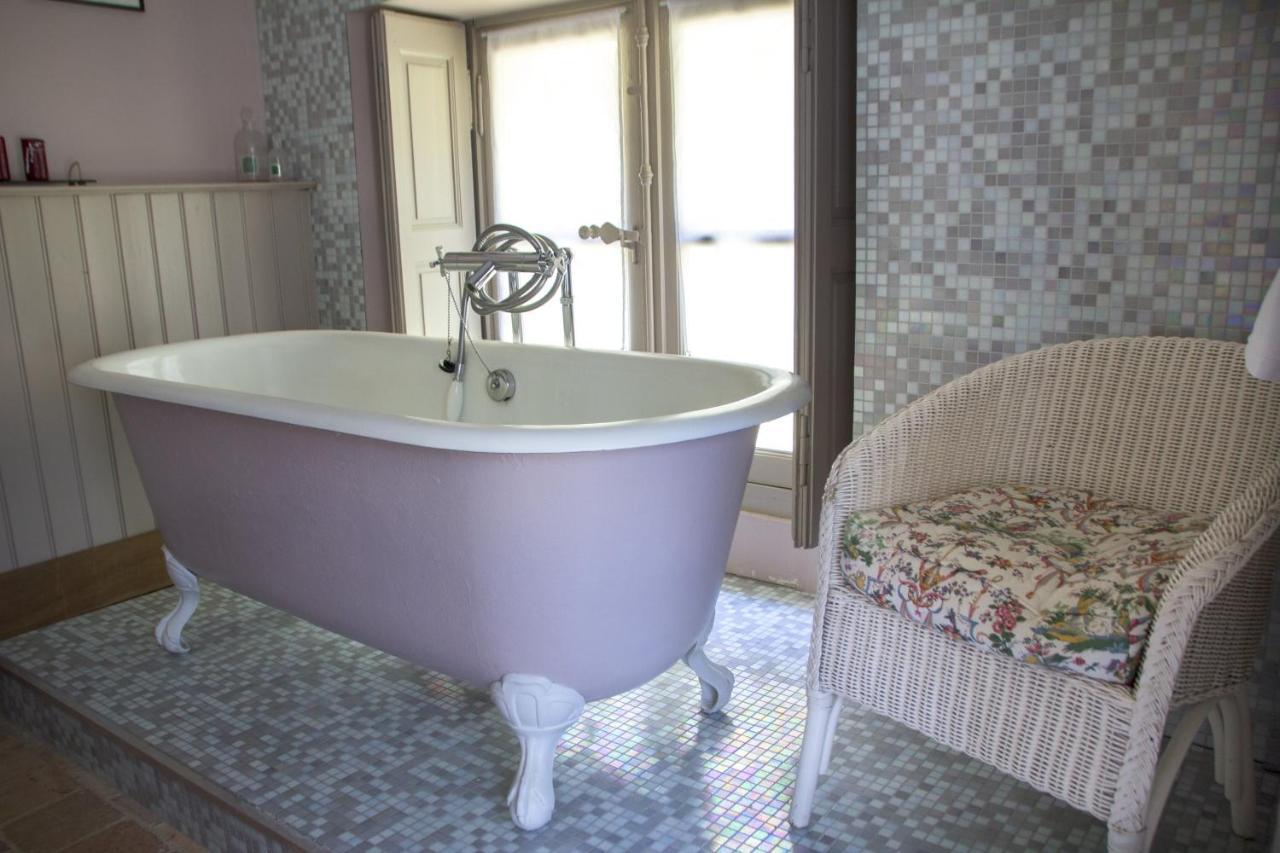 Chateau De L'Oiseliniere Bed & Breakfast Gorges  Exterior photo