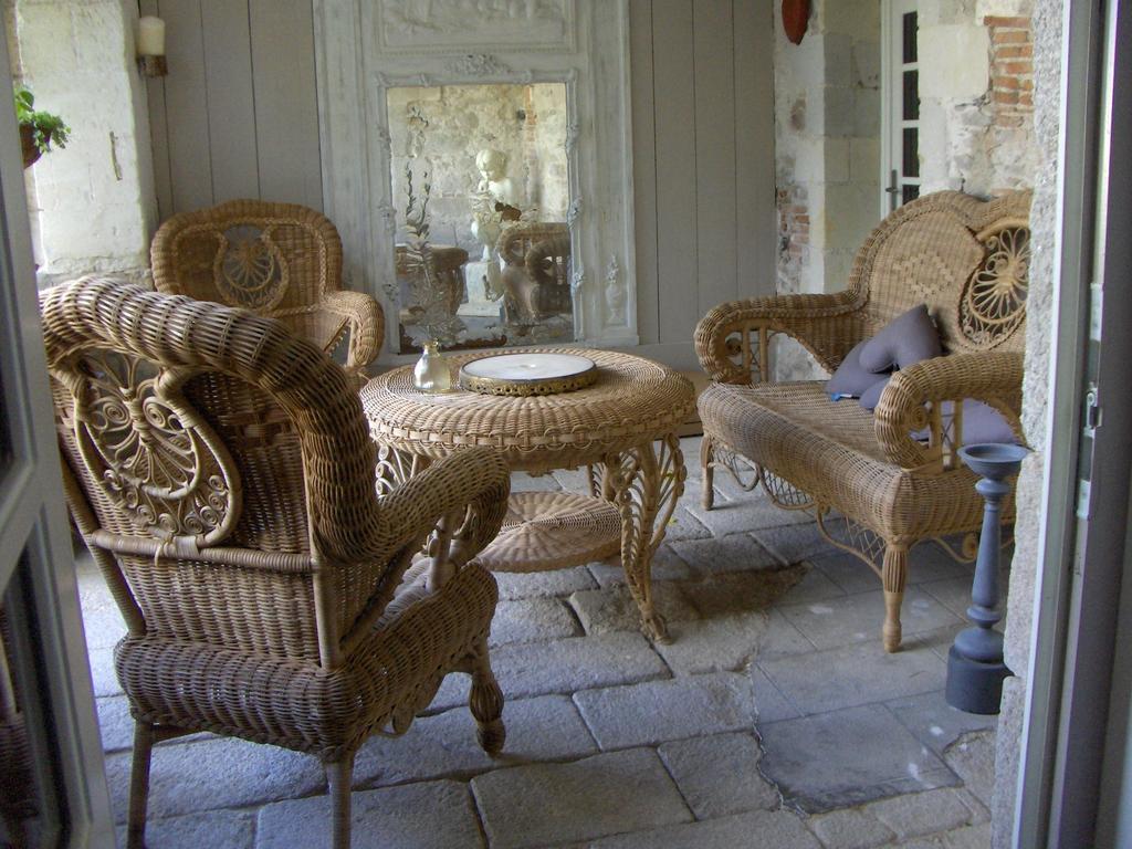 Chateau De L'Oiseliniere Bed & Breakfast Gorges  Exterior photo